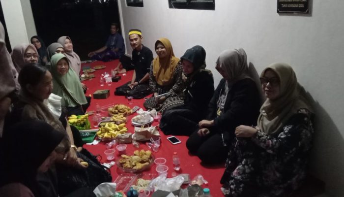 Indahnya Kebersamaan di Bulan Ramadhan, SDN 2 Teluk Pandan Gelar Buka Puasa Bersama
